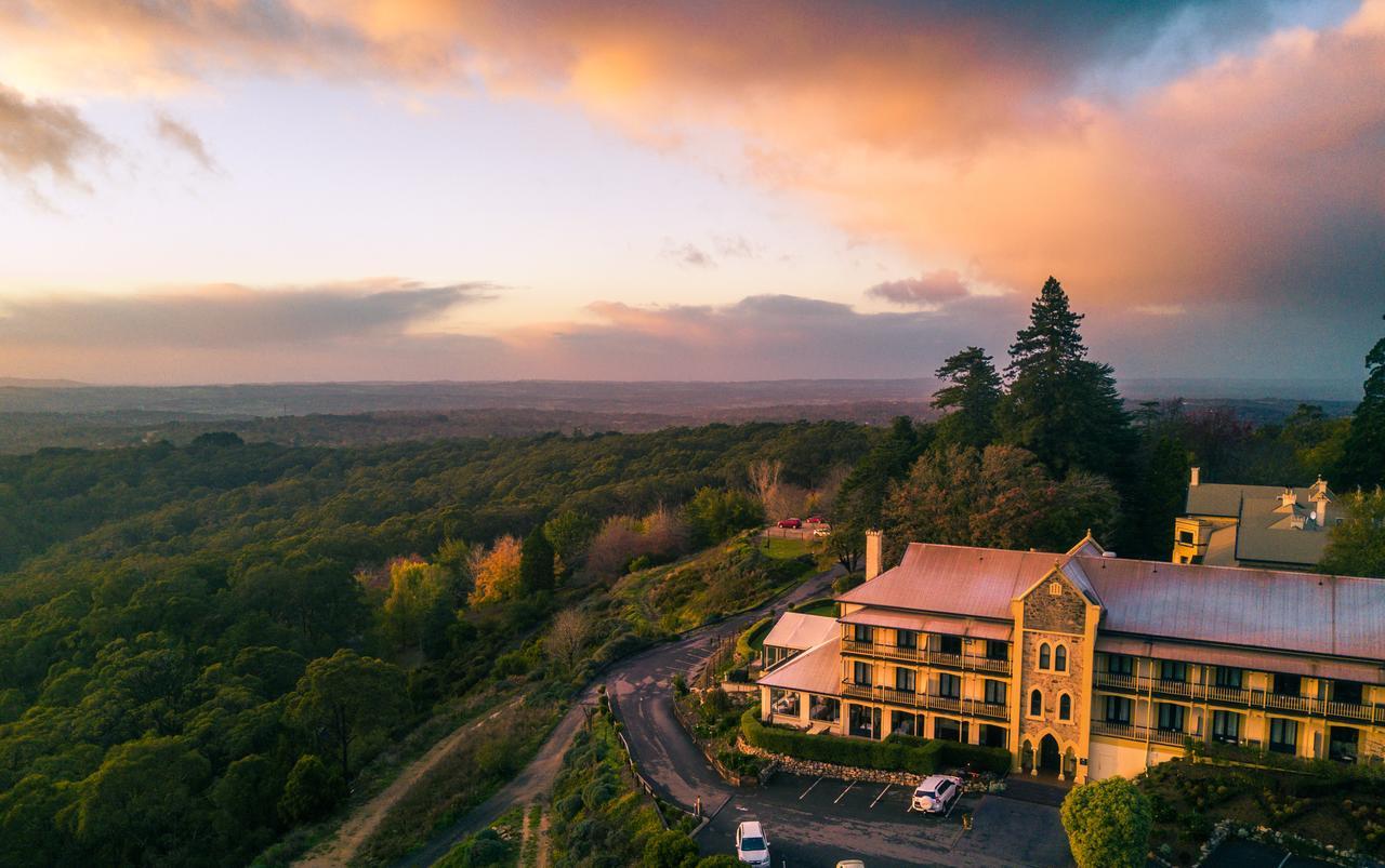 Hotel Mount Lofty House & Estate Adelaide Hills Exterior foto